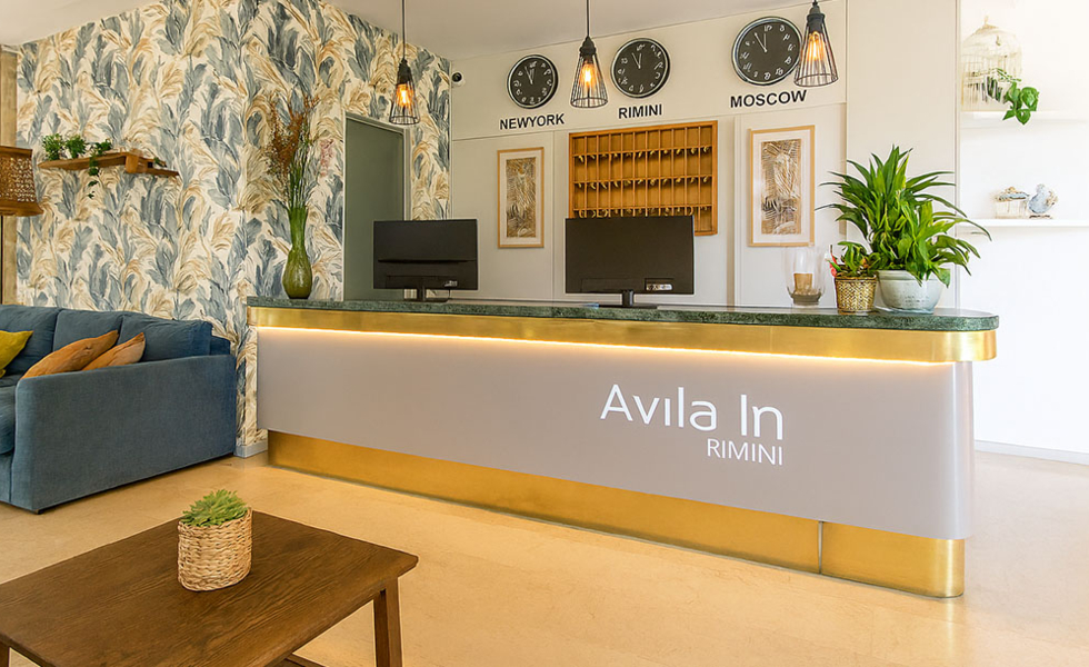 HOTEL AVILA IN Torre Pedrera (RN)