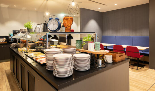 LOGINN HOTEL BERLIN AIRPORT (B&B) Berlino