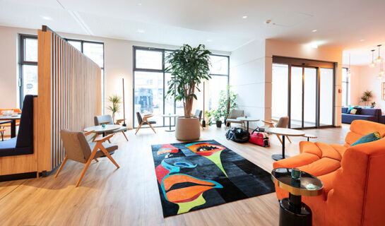 LOGINN HOTEL BERLIN AIRPORT (B&B) Berlino