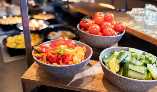 LOGINN HOTEL BERLIN AIRPORT (B&B) Berlino