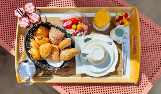 SEVAN PARC HOTEL (B&B) Pertuis