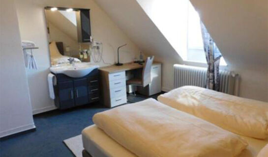 HOTEL ROMÄUS (B&B) Villingen-Schwenningen