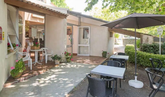 PLATANES HOTEL (B&B) Étauliers