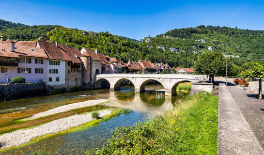 HÔTEL RESTAURANT LA DEMI-LUNE Saint-Ursanne