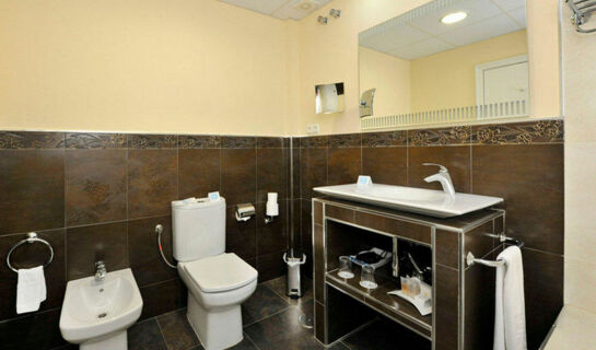 HOTEL SALOBREÑA (B&B) Salobrena