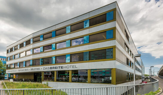 DASBREITEHOTEL (B&B) Basilea