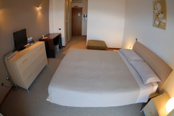 HOTEL MEDI GARDEN (B&B) Alba Adriatica (TE)