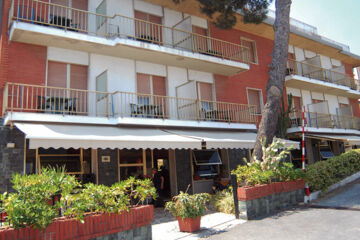 HOTEL AMBASSADOR Laigueglia (SV)