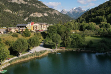 HÔTEL-RESTAURANT LA LAUZETANE Le Lauzet-Ubaye