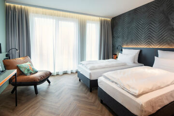 LOGINN HOTEL BERLIN AIRPORT (B&B) Berlino