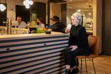 LOGINN HOTEL BERLIN AIRPORT (B&B) Berlino