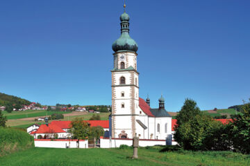 VILLAGE HOTEL BAYERISCHER WALD Neukirchen (BA)