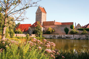 ROMANTICA HOTEL BLAUER HECHT Dinkelsbühl