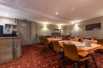 HOTEL CENTRAL SPA & LOUNGE BAR (B&B) Crans-Montana HOTEL CENTRAL SPA & LOUNGE BAR (B&B) Crans-Montana