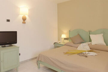 HOTEL PUNTAMAJATA Realmonte