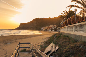 HOTEL PUNTAMAJATA Realmonte