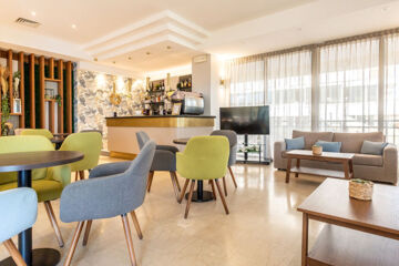 HOTEL AVILA IN Torre Pedrera (RN)