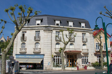 HÔTEL MAJESTIC Châtelaillon-Plage